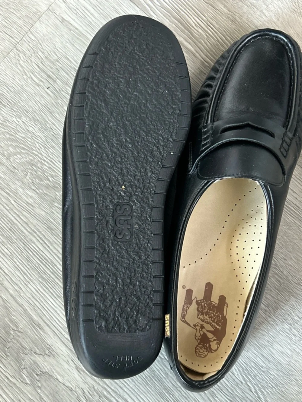 SAS Women's leather Classic Slip On Loafer